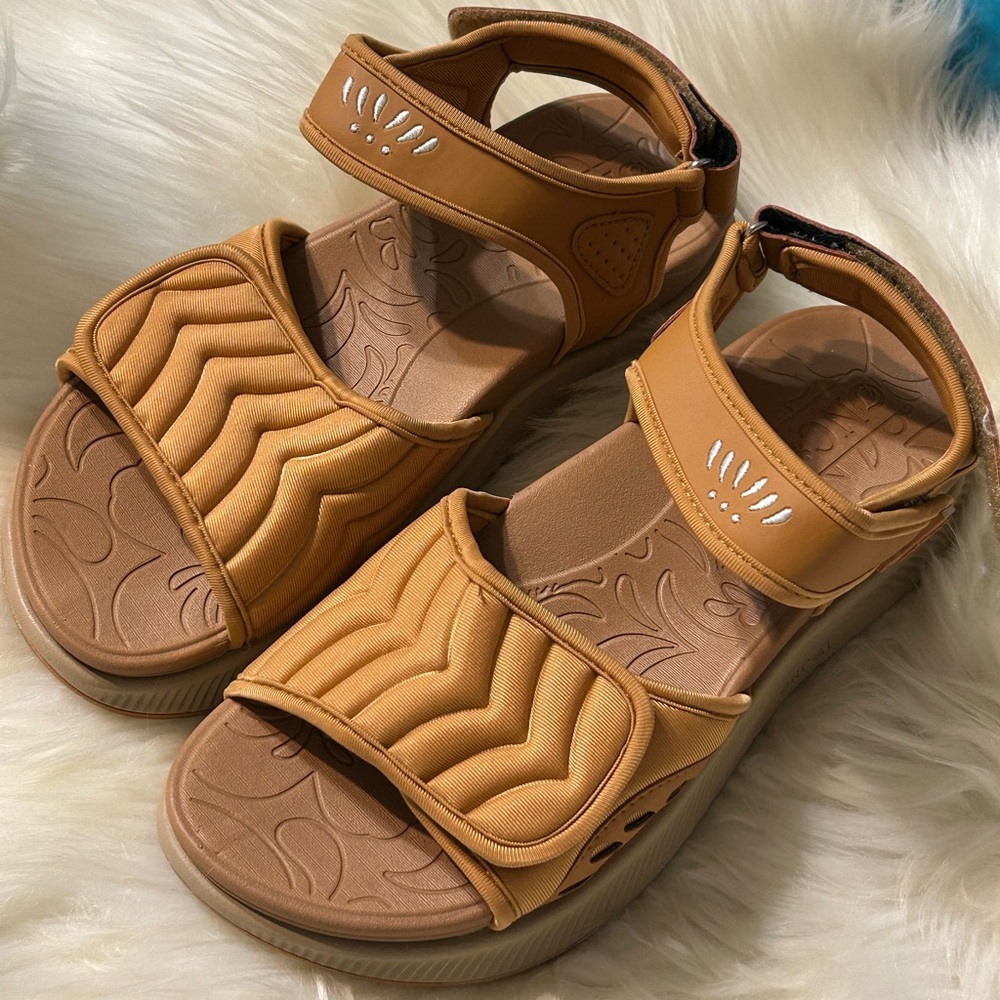 ONCAI Women’s Walking Sandals Size 9 - Picture 12 of 16